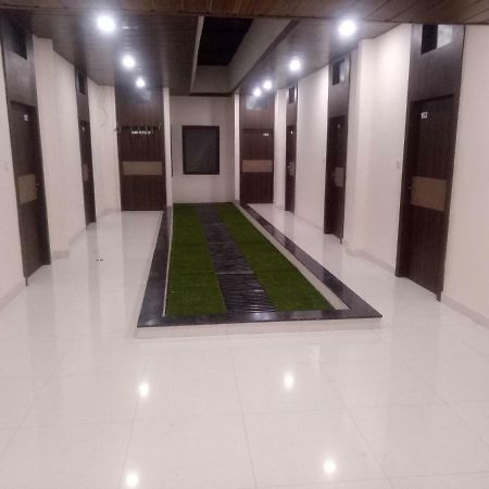 Hotel Prestige Adźmer Zewnętrze zdjęcie
