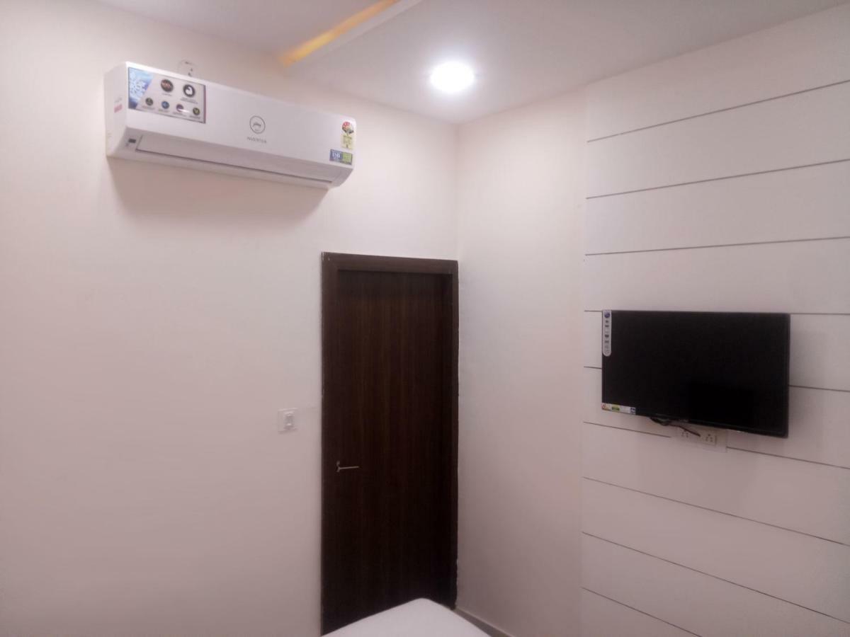 Hotel Prestige Adźmer Zewnętrze zdjęcie