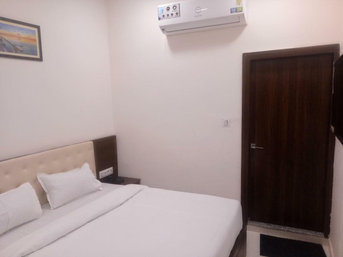 Hotel Prestige Adźmer Zewnętrze zdjęcie