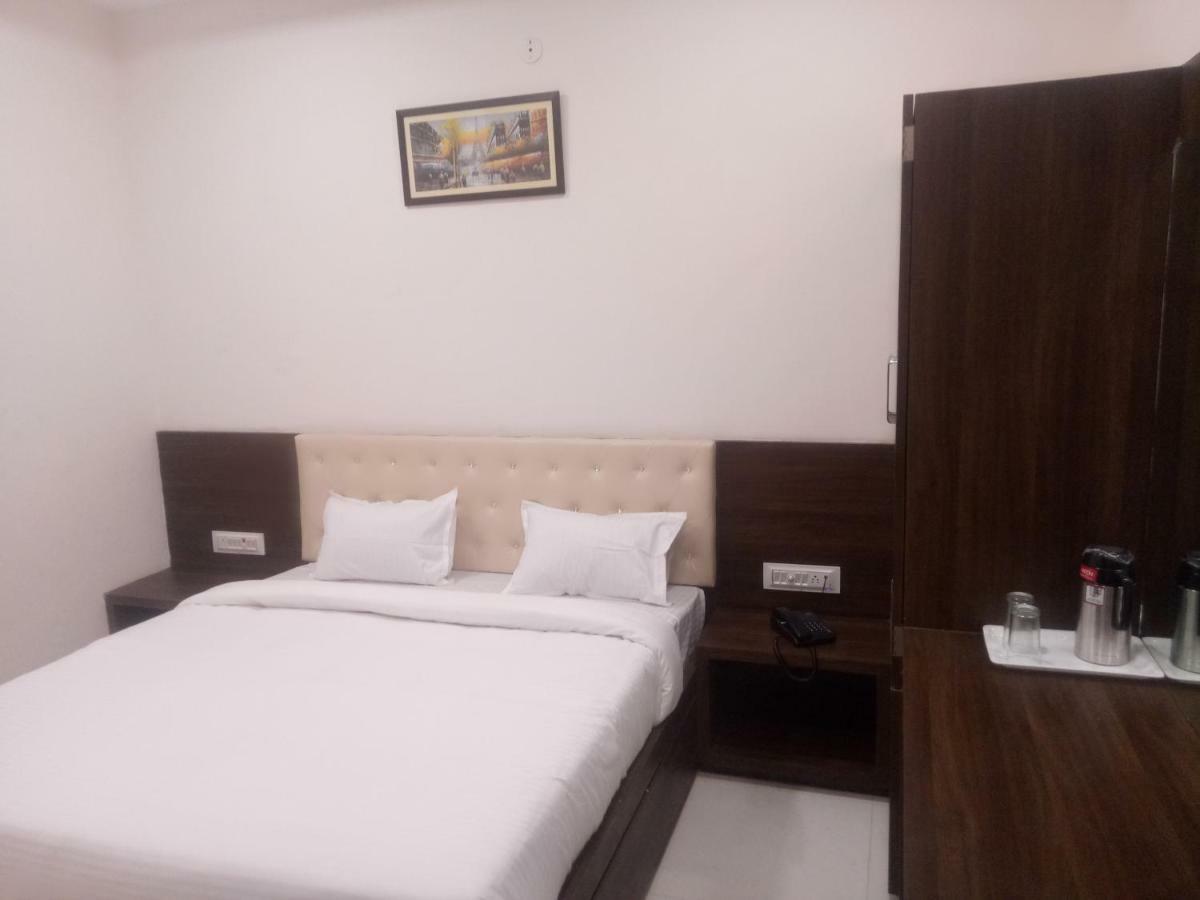 Hotel Prestige Adźmer Zewnętrze zdjęcie